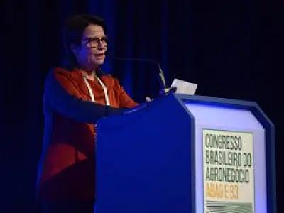 Presidente da FPA participa do Congresso Brasileiro do Agronegócio