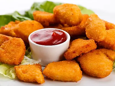 Cartilagem, gordura e nervos compõem 50% dos 'nuggets', diz estudo
