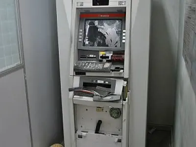 Ladrões estouram caixa eletrônico em Nova Andradina