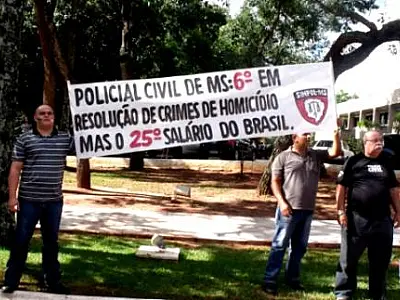Policiais Civis reivindicam aumento salarial na Assembleia Legislativa