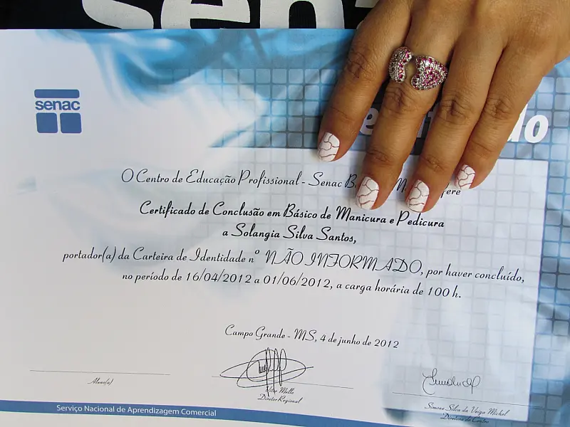 Detentas do presídio da capital recebem certificado de curso de qualificação profissional