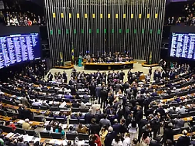 Câmara conclui votação de projeto que amplia o Supersimples; texto vai ao Senado