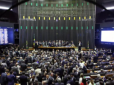 Discussão do impeachment começa na sexta; votação será no domingo