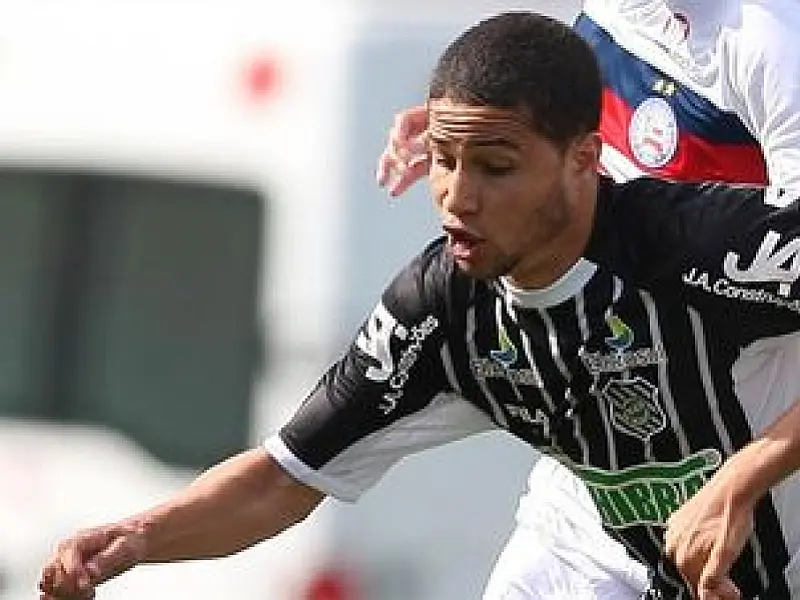 Flu contrata campo-grandense