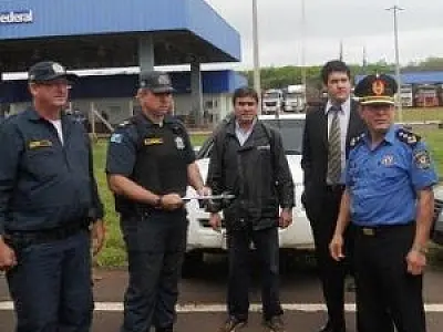 Polícia Paraguaia entrega acusado de matar policial militar em MS