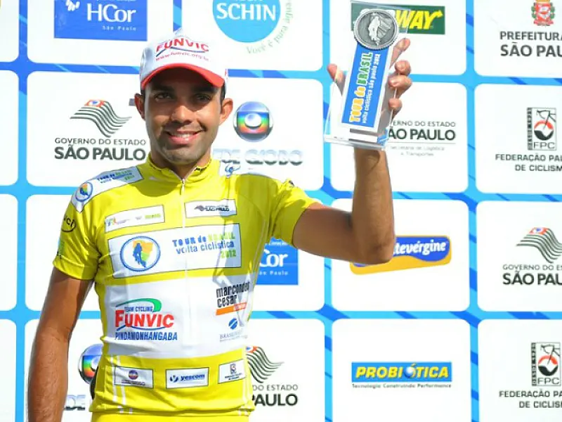 Douradense é eleito o melhor ciclista de "Estrada" pelo COB