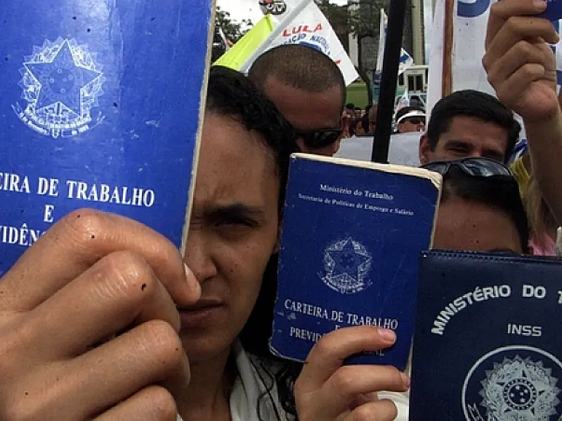 Número de trabalhadores ocupados continua aumentando no Brasil