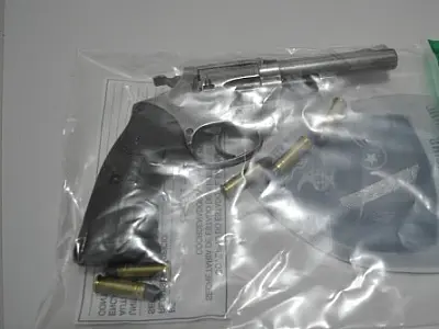 Cinco armas de fogo são apreendidas no final de semana