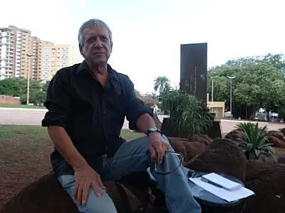 No Dia do Músico, Geraldo Espíndola fala dos 44 anos de carreira e novo disco