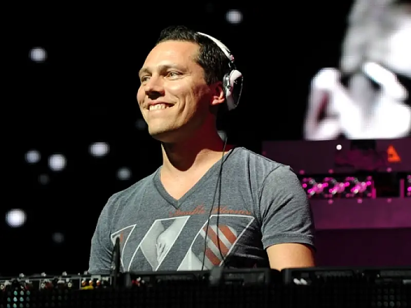 DJ Tiesto se apresenta em fevereiro em Campo Grande