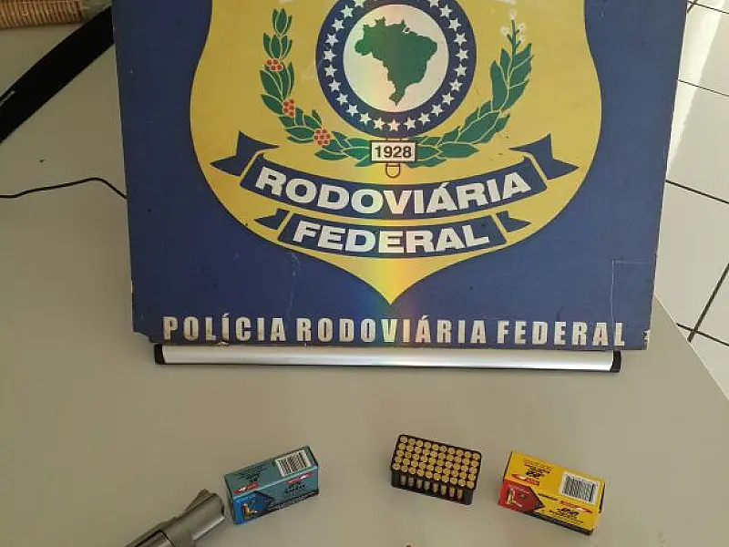 Homens são presos com armas e munições em MS