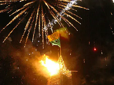 Corpo de Bombeiros dá dicas para evitar acidentes com fogos de artifício