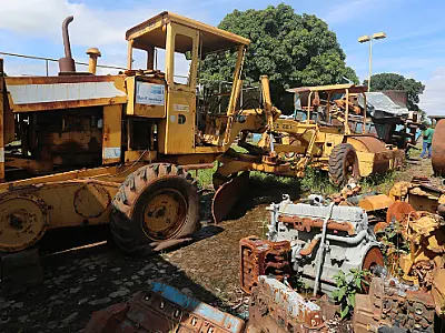 Com oferta de veículos e equipamentos agrícolas, Governo realiza 1° leilão do ano