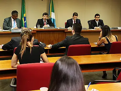 CCJR aprova projeto que cassa registro de ICMS de envolvidos com pedofilia