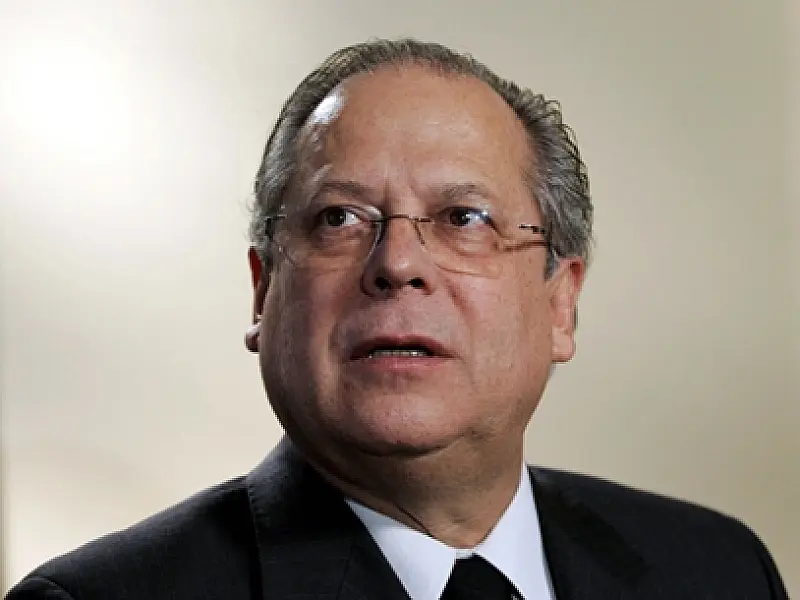 José Dirceu e 100 convidados assistem a julgamento por telão em SP
