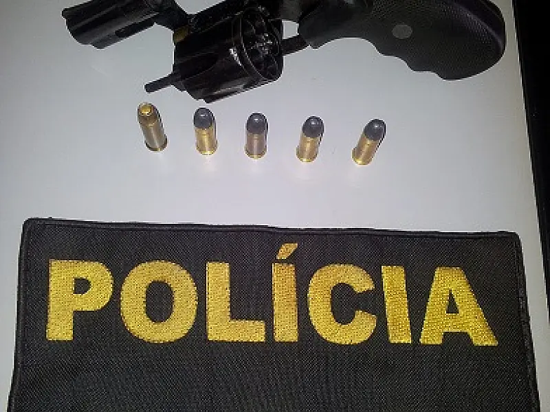 Arma de fogo é apreendida e uma pessoa é presa em Laguna Caarapã