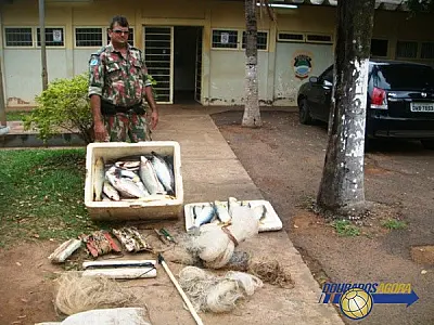 PMA de MS prende homem com 75kg de pescado irregular