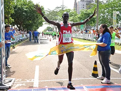 Queniano vence a Meia-Maratona da Volta das Nações