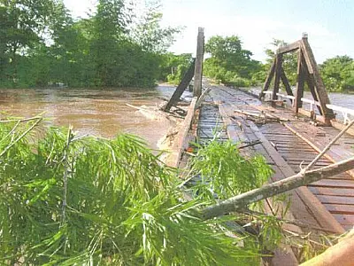 Ministério libera R$ 16,5 mi para construir pontes de concreto danificadas pelas chuvas