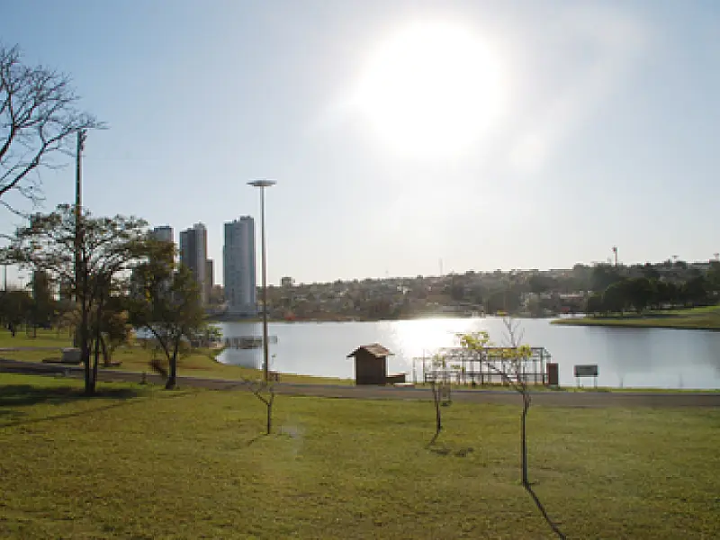 Sol aparece mas temperatura permanece baixa em MS
