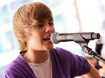Justin Bieber fará shows no Brasil em outubro