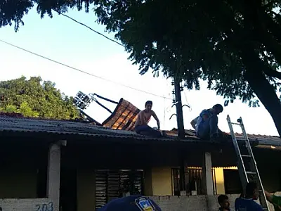 Piloto de balão faz pouso forçado em Dourados