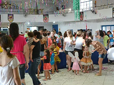 Associação Nipo realiza matinê e concurso de fantasia nesta terça