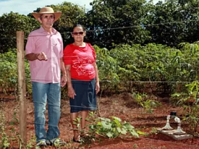 Distrito de São Romão recebe água potável em quarenta casas