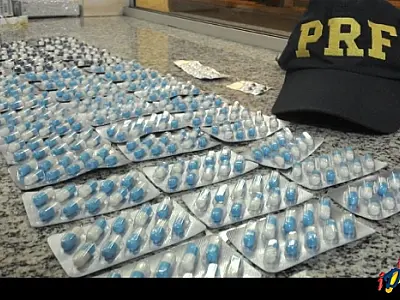PRF apreende casal com grande quantidade de medicamentos