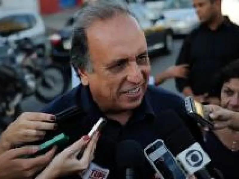 Governador do RJ vai requisitar novas transferências para presídios federais