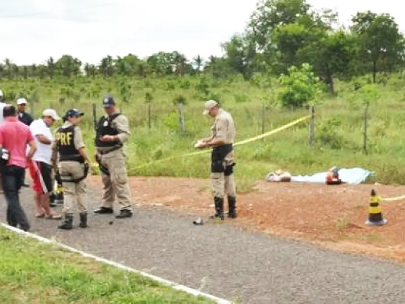 Enfermeira morre em acidente na BR 359