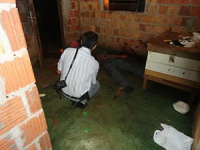 Homem é encontrado morto e com dedos decepados