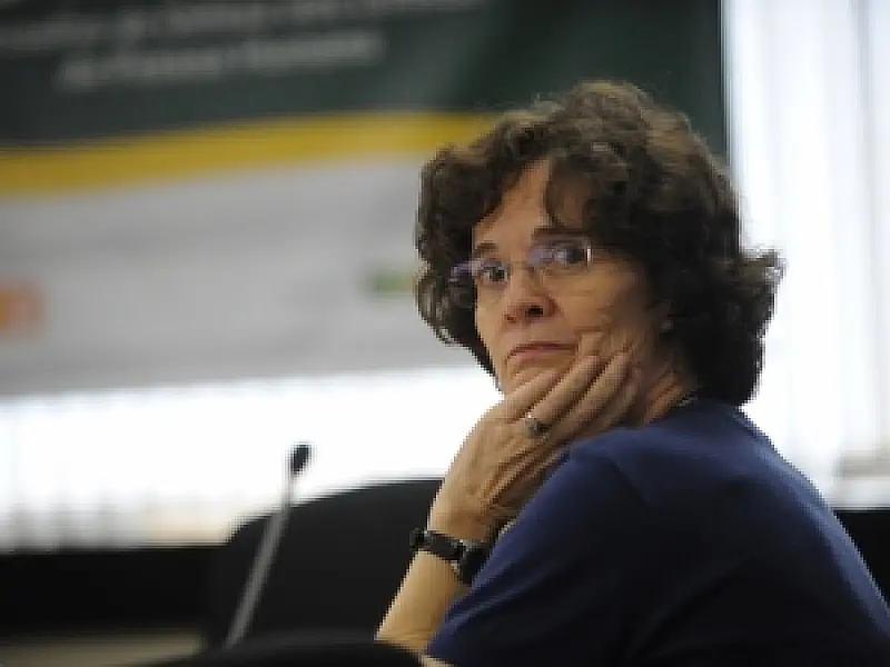 Presidenta da Funai deixa o cargo
