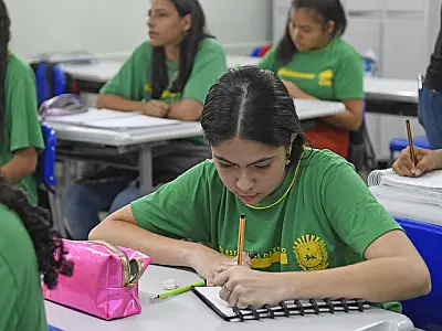 Com ampliação de vagas e investimentos, Rede Estadual de Ensino volta às aulas nesta quarta-feira