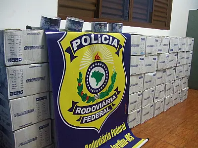 PRF apreende 30 mil CDs e DVDs contrabandeados
