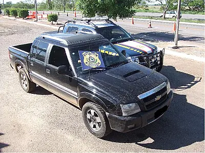 PRF apreende em Miranda caminhonete que seria pagamento por execução em MT