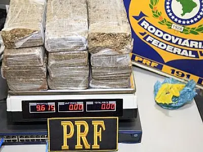 PRF apreende adolescente com mais de 9 quilos de maconha na BR-163