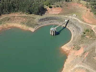 Sistema Cantareira atinge menor nível da história
