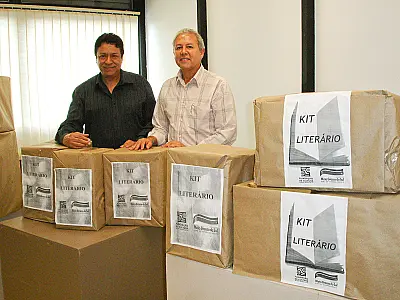 Governo implementa acervo regional em salas de leitura no Estado