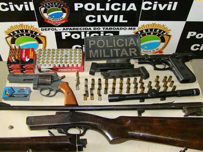 Polícia apreende diversas armas e munições em Aparecida do Taboado