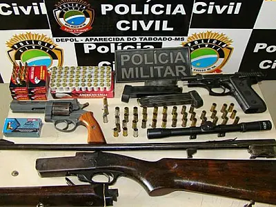 Polícia apreende diversas armas e munições em Aparecida do Taboado