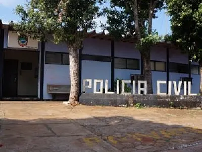 Homem  ameaça criança com facão e leva tijolada no rosto, em Bataguassu