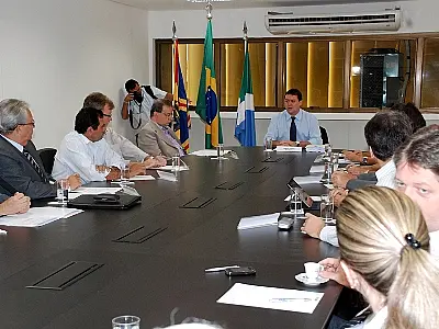 Setor produtivo quer prorrogar licitação para coleta de lixo na Capital