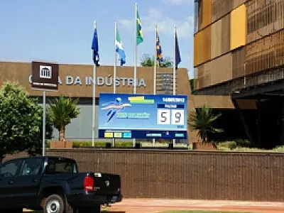 Sesi instala painel com contagem regressiva da Volta das Nações