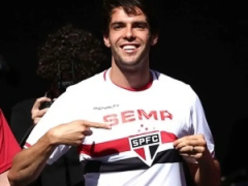 Kaká é a novidade do São Paulo após a Copa do Mundo