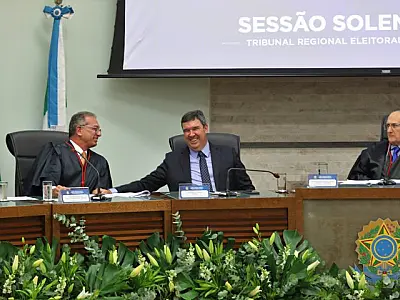 Governador e vice prestigiam posse da nova administração do Tribunal Regional Eleitoral