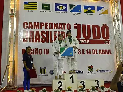 Judoca douradense ganha dois ouros em Campeonato Brasileiro