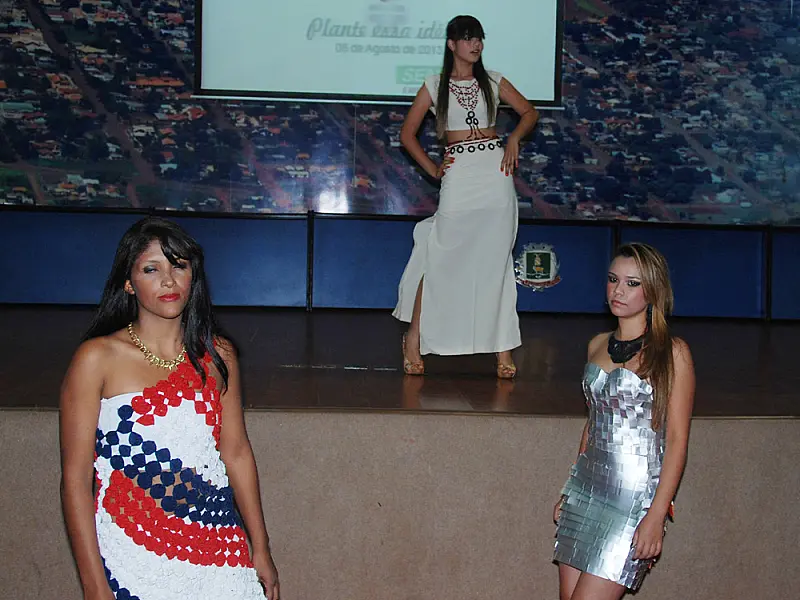 Senai de Sidrolândia faz desfile para encerrar cursos de vestuário e costura