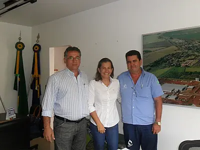 Gerente Regional da Sanesul de Aquidauana visita prefeita de Terenos