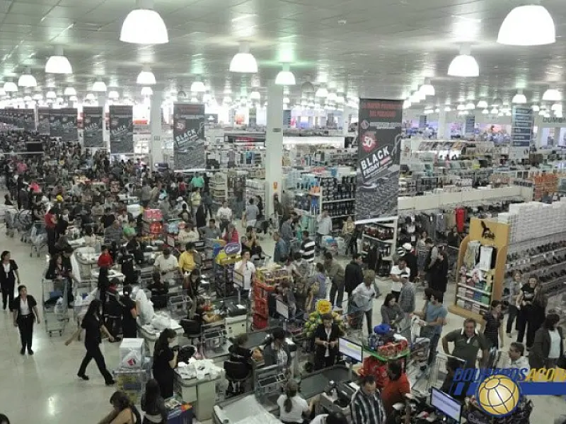 Shopping China faz promoção em feriado prolongado de Finados